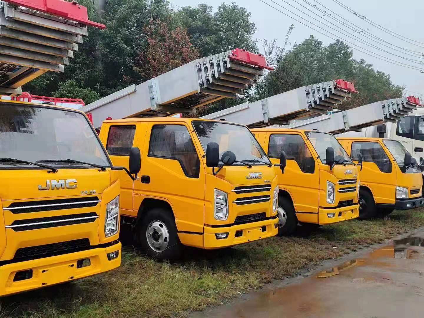 中山市东凤镇云梯车出租（32米云梯车租赁）